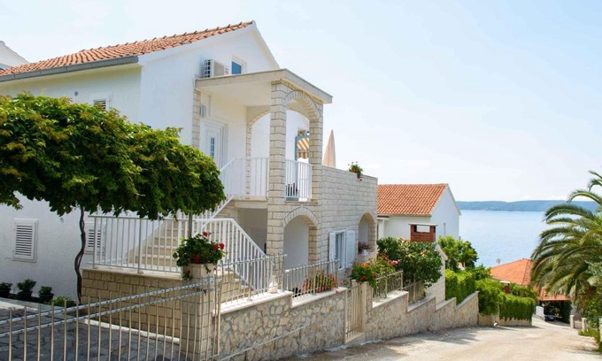 Businci Apartamento | Apartment in Okrug Gornji 6169