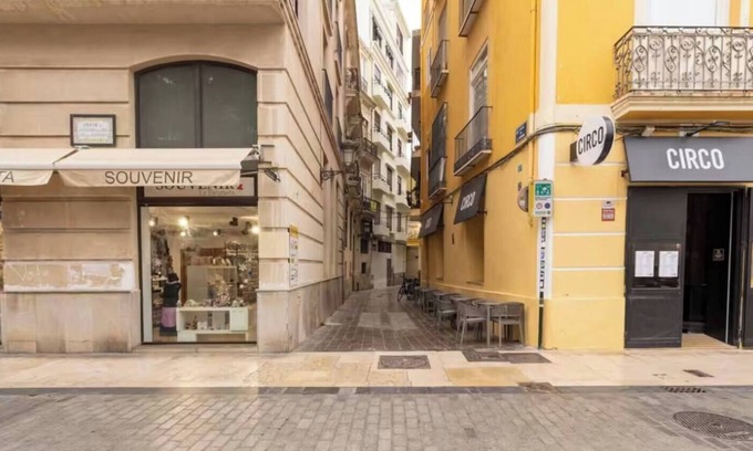 Trinitat Apartamento | Apartment in outstanding location