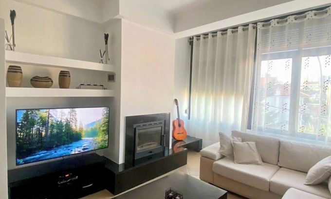 Tirana Apartamento | Apartment in private house