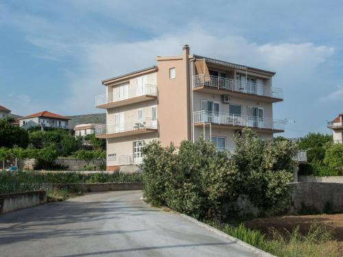 Seget Donji Apartamento | Apartment in Seget Donji with terrace