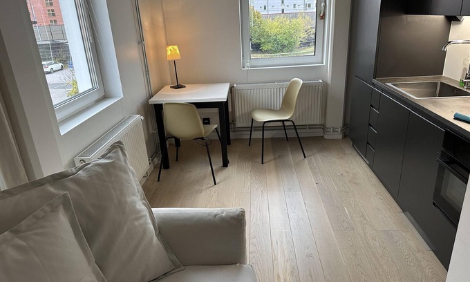 Edsberg Apartamento | Apartment in Sollentuna Centrum 1205
