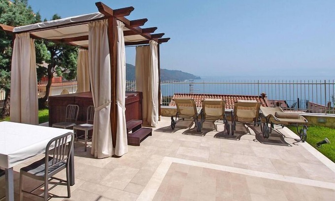 Taormina Apartamento | Apartamento en Taormina con jacuzzi