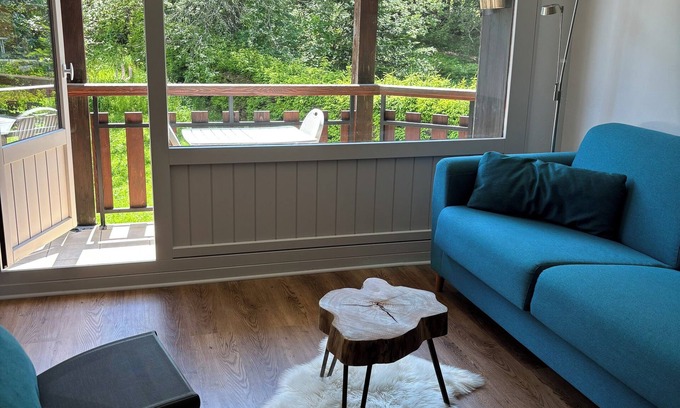 La Feclaz Apartamento | Apartment in the center of Féclaz ski resort with swimming pool