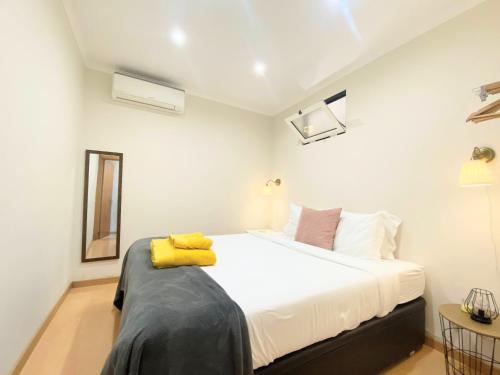 Sao Bento Apartamento | Apartment in the center next to the parliament