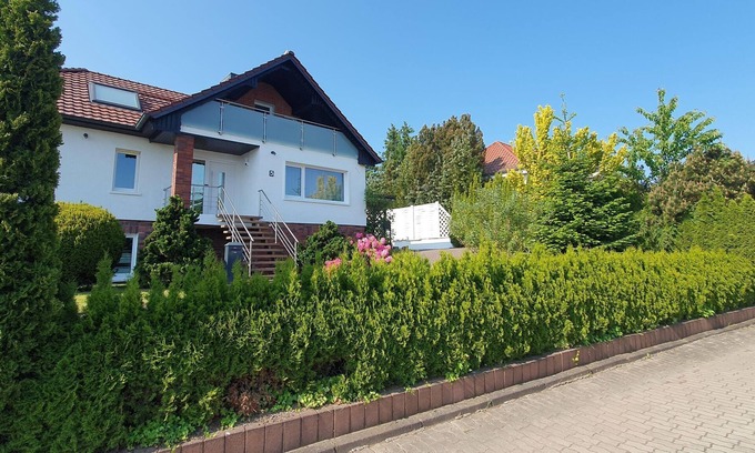 Am Ohmberg Apartamento | Apartment in the Harz with Garden