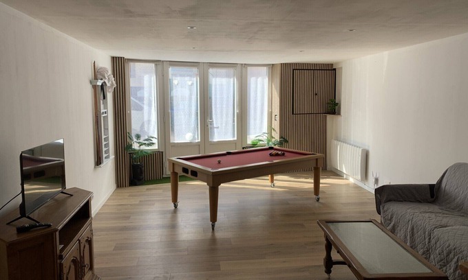 Saint-Julien Apartamento | Apartment in the heart of the village!