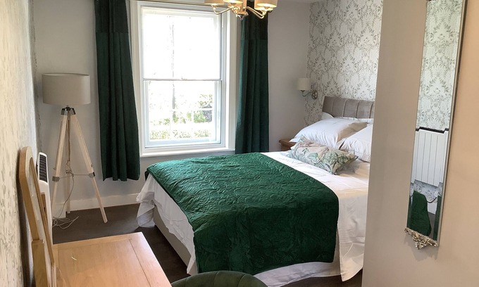 Berriew Apartamento | Apartment in the heart of Berriew village, nr Welshpool