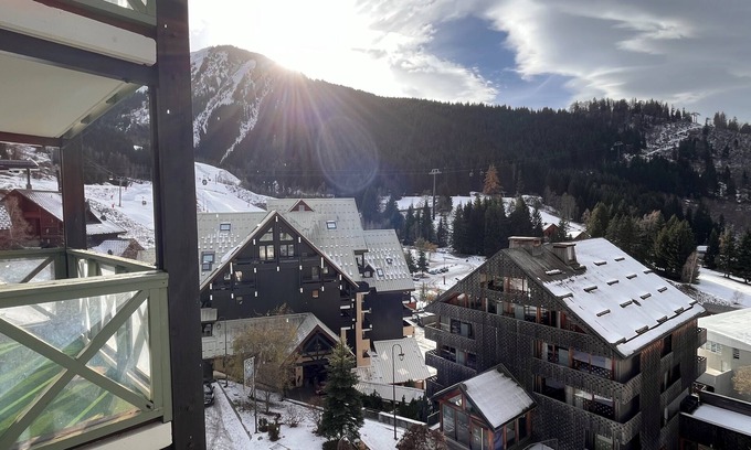 Oz Apartamento | Apartment in the heart of Oz Station *ski*bike*hike