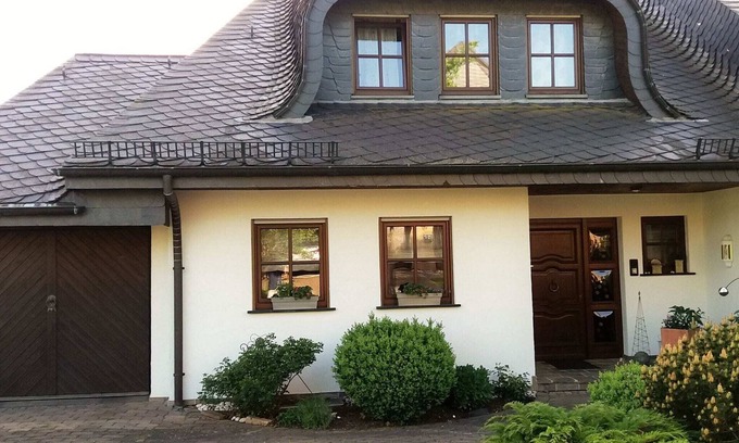 Ulmen Apartamento | Apartamento en Ulmen con Jardín y BBQ
