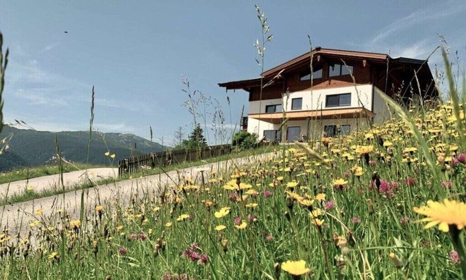 Unken Casa | Apartment in Unken with Wi-Fi and parking