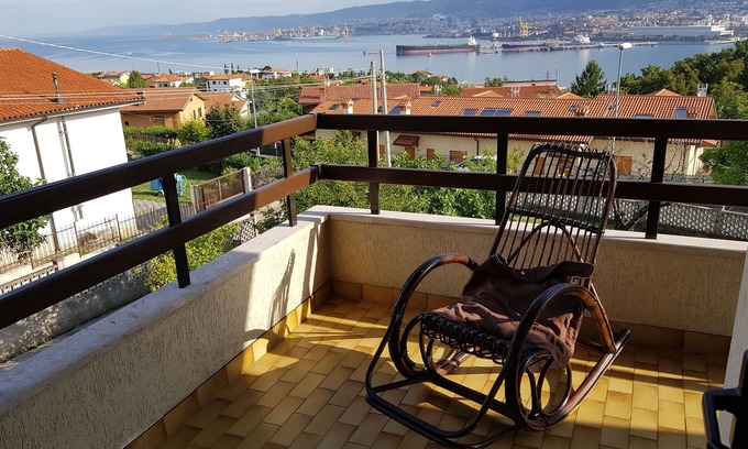 Muggia Villa | Apartamento en villa con jardin