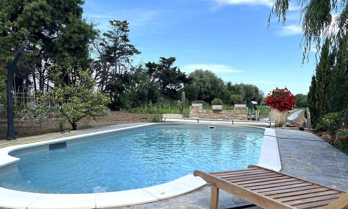 Furiani Apartamento | Apartamento en villa con piscina cerca de Bastia