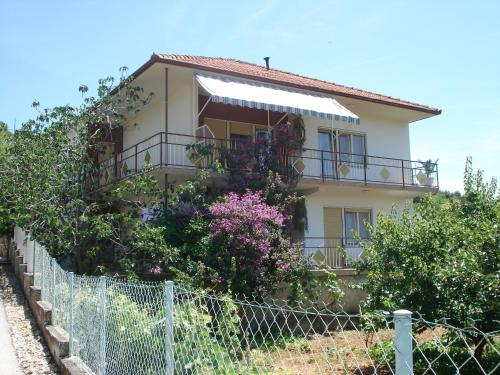Vinisce Apartamento | Apartment in Vinisce 100m from the Sea