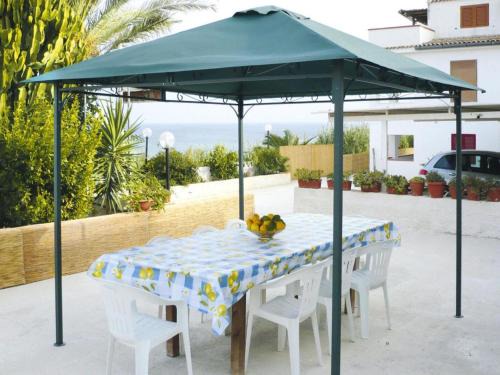 Marinella di Selinunte Apartamento | Apartment in Marinella di Selinunte Castelvetrano 150 m from the sea
