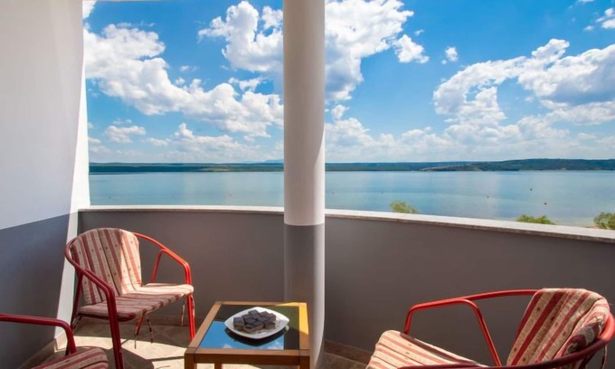 Raslina Apartamento | Apartamento Ivana by Interhome