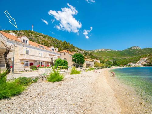 Trstenik Apartamento | Apartment Jelka-1 by Interhome