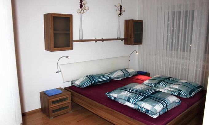 Weiden Apartamento | Apartment Köln Weiden