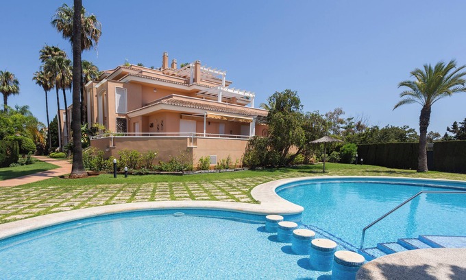 Molinell Apartamento | Apartamento 'Keops' con piscina compartida, terraza privada y aire acondicionado