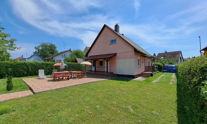 Balatonkeresztur Apartamento | Apartamento Keszeg by Interhome