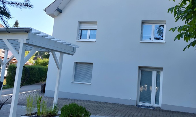 Lutzenhardt Apartamento | Apartamento 'Klink' con terraza privada, jardín compartido y Wi-Fi