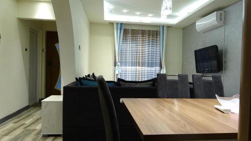 Virpazar Apartamento | Apartment Kraljica Jelena