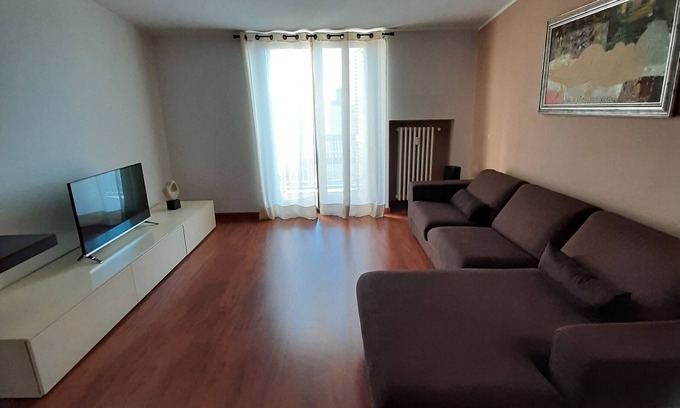 Pecetto Torinese Apartamento | Apartamento 'La Casa Di Aldo' con vistas a la montaña, jardín compartido y balcón