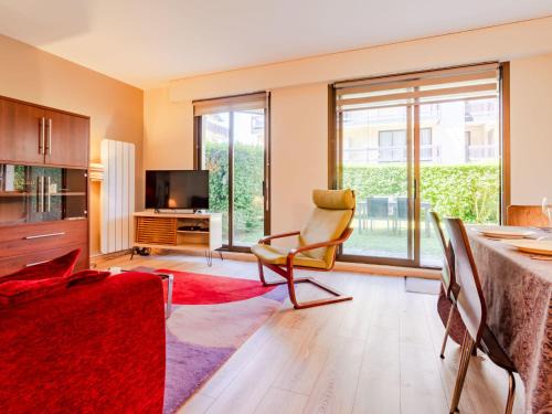 Deauville City Centre Apartamento | Apartment La Commanderie by Interhome