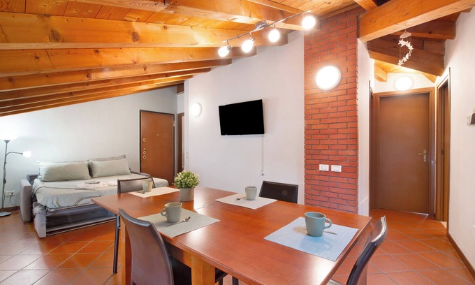 Albavilla Apartamento | Apartamento 'La Corte Di Zio Pippo' con Wi-Fi