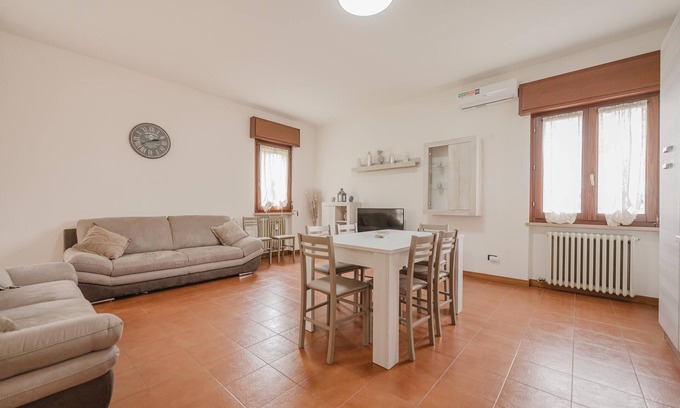 Rivoli Veronese Apartamento | Apartamento 'La Fenice' con vistas a la montaña, Wi-Fi y aire acondicionado