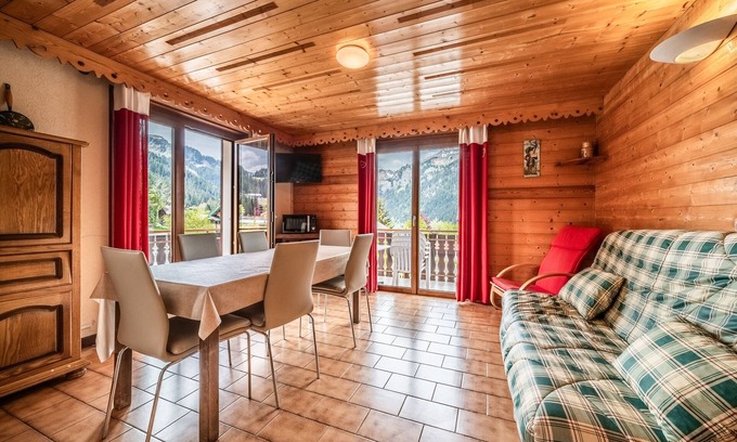 Chatel Apartamento | Apartamento 'La Flèche D'Argent - 6 Pers' con vistas a la montaña, balcón y Wi-Fi