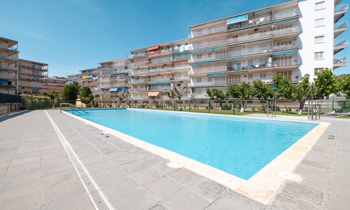 La Pineda Apartamento | Apartamento 'La Pineda' con vistas al mar, Wi-Fi y aire acondicionado