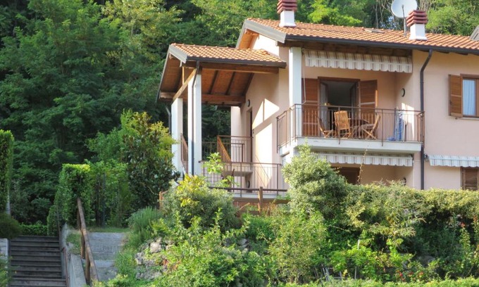 Castello Apartamento | Apartment La Rocca by Interhome