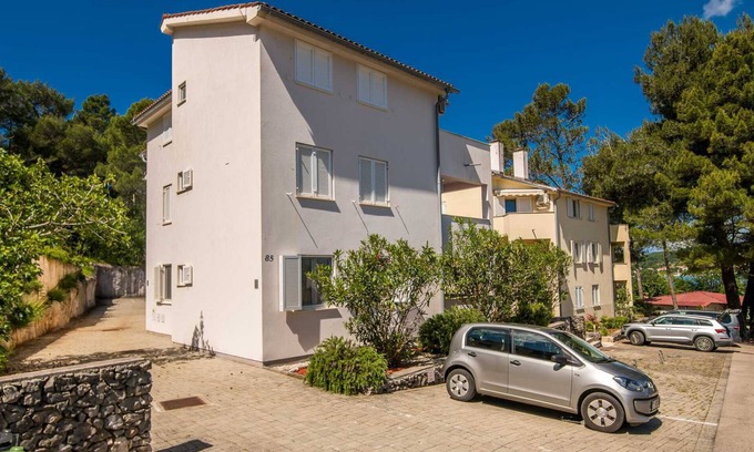 Soline Apartamento | Apartment Lana near the sea
