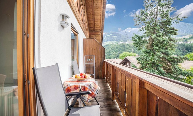 Caines Apartamento | Apartamento "Langeshof - Abendrot" con vistas a la montaña, Wi-Fi, balcón y jardín