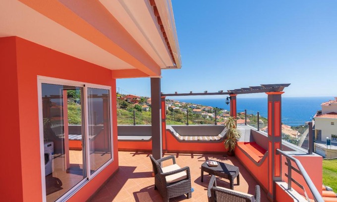 Estrela da Calheta Apartamento | Apartment Laranjeiras