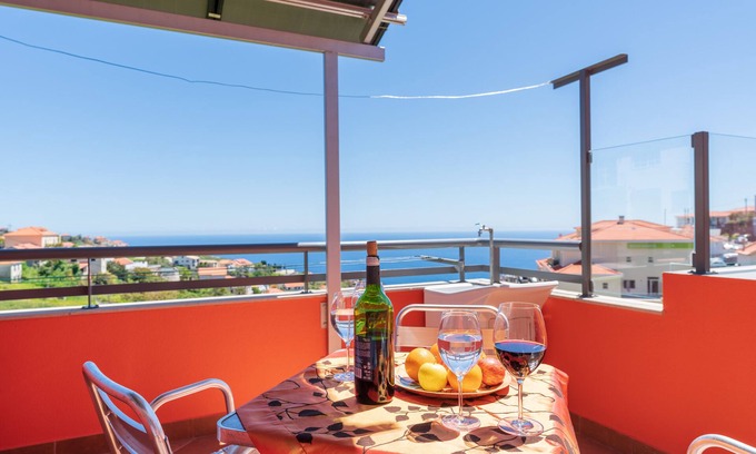 Estrela da Calheta Apartamento | Apartamento Laranjeiras, un encantador apartamento en el corazón de Calheta