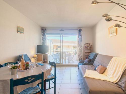 Frejus Port Apartamento | Apartment Le Cesarée-2 by Interhome
