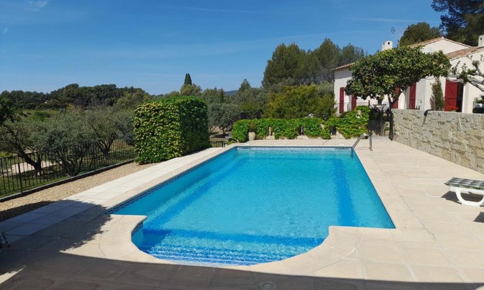 Le Castellet Apartamento | Apartment Le Mas Line by Interhome