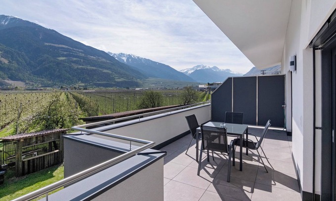 Castelbello-Ciardes Apartamento | Apartamento 'Lea' con vistas a la montaña, Wi-Fi y aire acondicionado