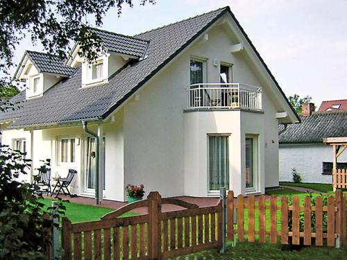 Ostseebad Prerow Apartamento | Apartment Lemke by Interhome