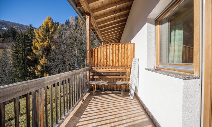 Monguelfo Apartamento | Apartamento "Lettnerhof BnB 4" con vistas a la montaña, Wi-Fi y terraza