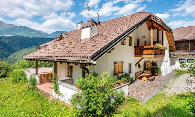 Vandoies Apartamento | Apartamento "Lindenhof 9" con jardín compartido y Wi-Fi