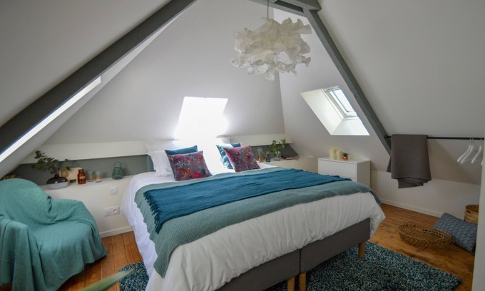 Bayeux Apartamento | Apartamento-Lujoso-Baño en la habitacion-Vista al Jardín