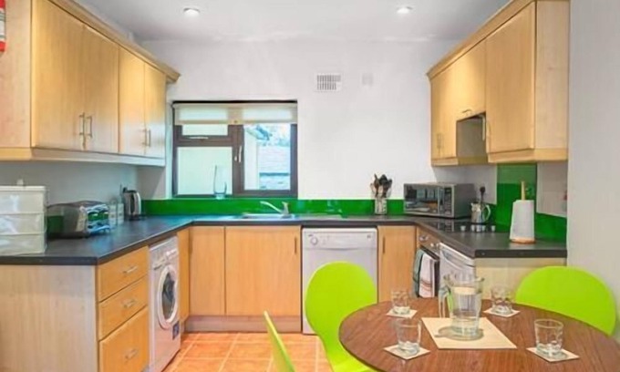 Clondra Apartamento | Apartamento-Lujoso-Baño Privado-2A