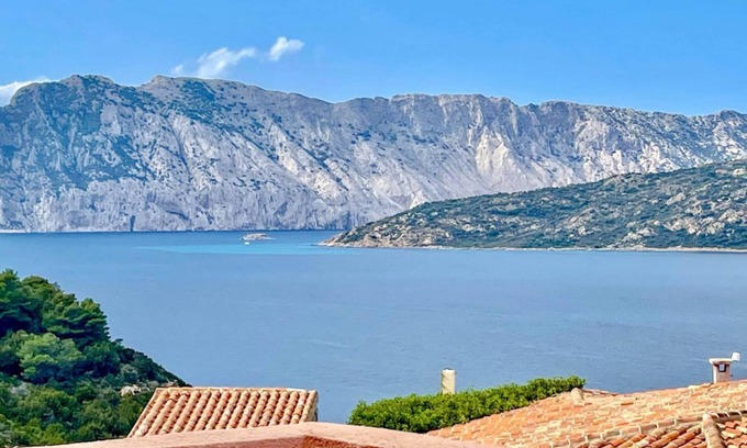 Capo Coda Cavallo Apartamento | Apartamento Mare Nostrum - Vista al mar en Capo Coda Cavallo