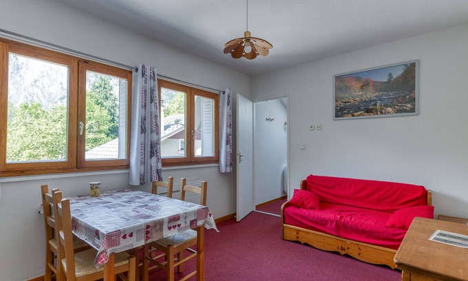 Le Bourg-d'Oisans Apartamento | Apartamento 'Marmotte' con vistas a la montaña, jardín compartido y Wi-Fi