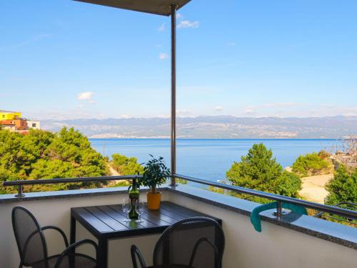 Vrbnik Apartamento | Apartment Marija-1 by Interhome