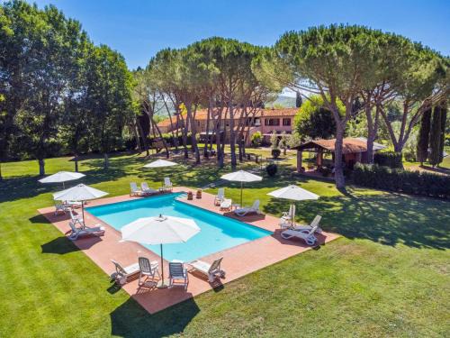 Suvereto Apartamento | Apartment Marrone by Interhome