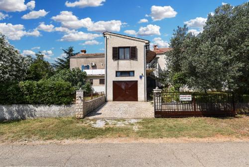 Rakalj Apartamento | Apartment Mauro 2360
