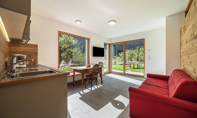 San Pancrazio Apartamento | Apartamento 'Mayrhof Vergissmeinnicht' con vistas a la montaña, Wi-Fi, balcón y jardín